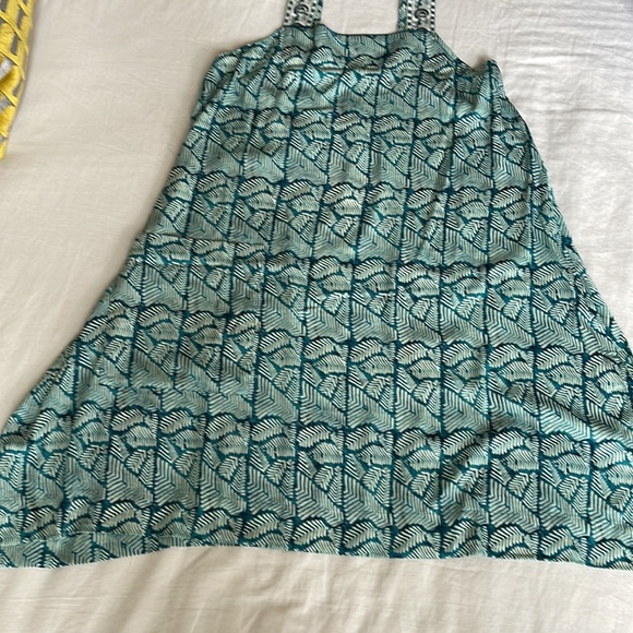 Beautiful summer dress by Anthropologie - Picture 7 of 8